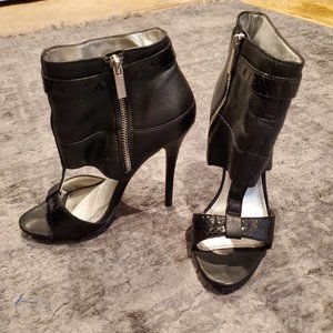 BEBE black soft leather 4" high heels sz 8